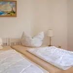 1 Bedroom Beautiful In Apartament