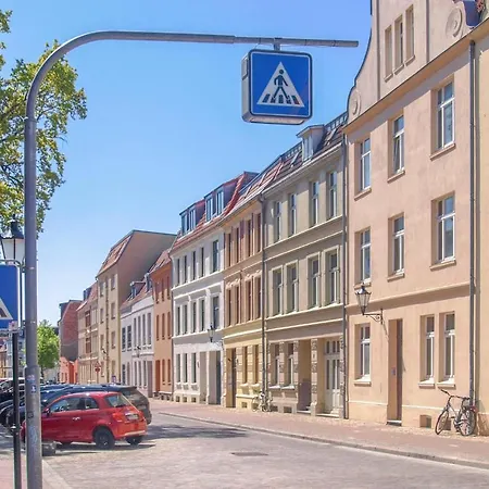 1 Bedroom Beautiful In *
